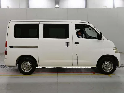 TOYOTA TOWN ACE VAN