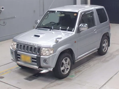 MITSUBISHI PAJERO MINI