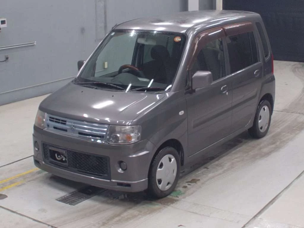 Mitsubishi Toppo  с аукциона в Японии