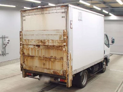 MITSUBISHI CANTER