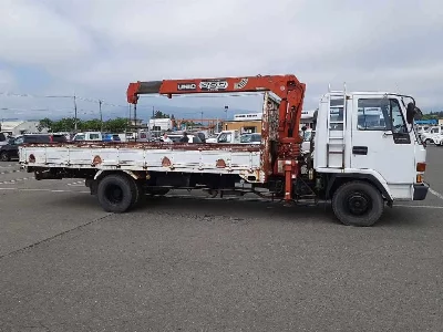 ISUZU FORWARD