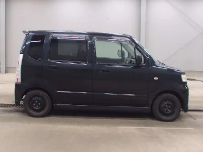 SUZUKI WAGON R STINGRAY