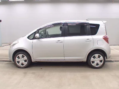 TOYOTA RACTIS