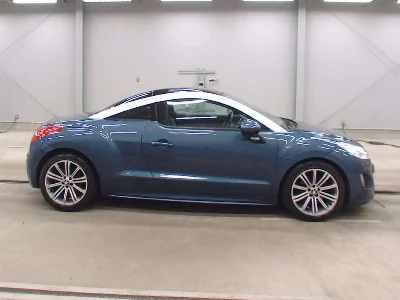 PEUGEOT RCZ