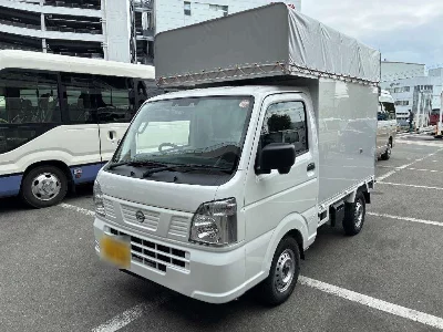 NISSAN CLIPPER TRUCK