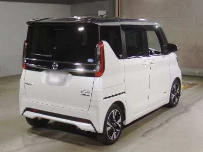 NISSAN ROOX