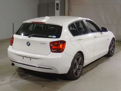 BMW 1 SERIES