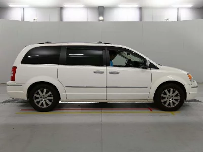 CHRYSLER GRAND VOYAGER