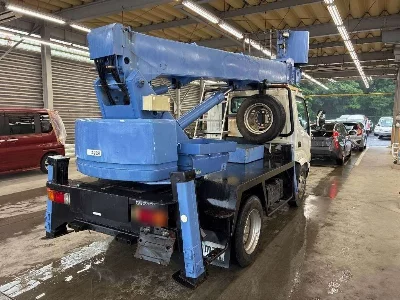 TOYOTA DYNA TRUCK