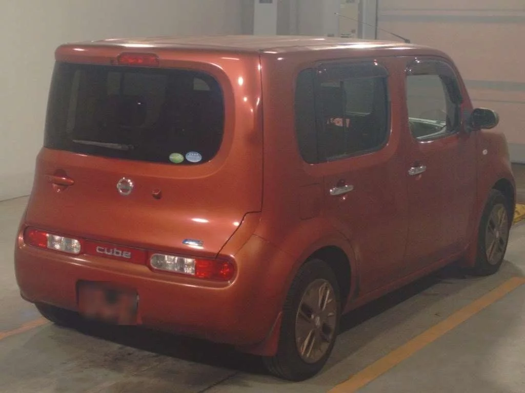 Nissan Cube  с аукциона в Японии