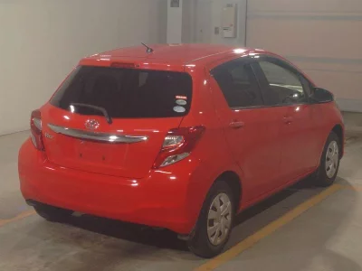 TOYOTA VITZ