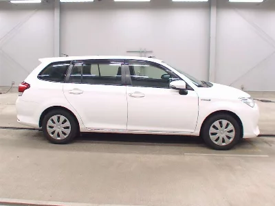 TOYOTA COROLLA FIELDER