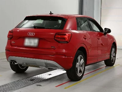 AUDI Q2