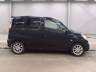 TOYOTA FUN CARGO