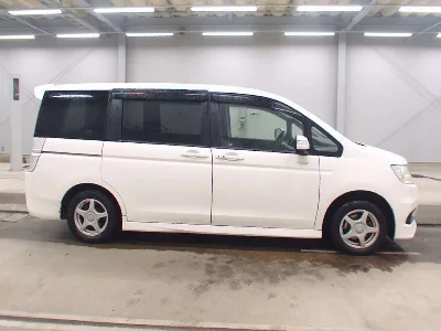 HONDA STEPWGN SPADA