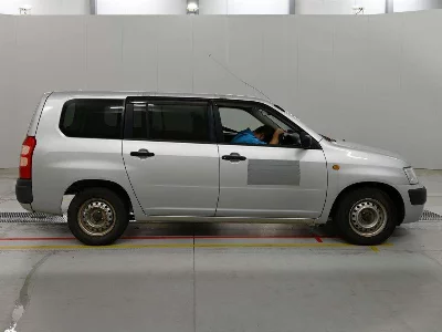 Toyota SUCCEED VAN