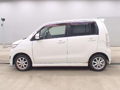 SUZUKI WAGON R STINGRAY