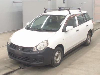 Mitsubishi LANCER CARGO