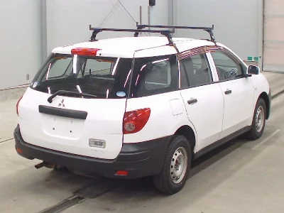 Mitsubishi LANCER CARGO