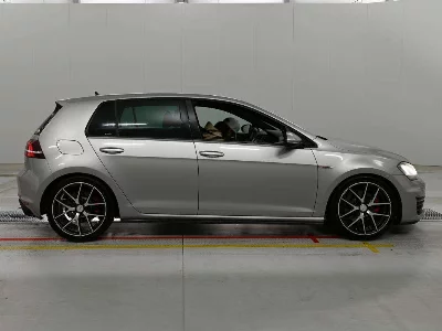 Volkswagen GOLF  GTI