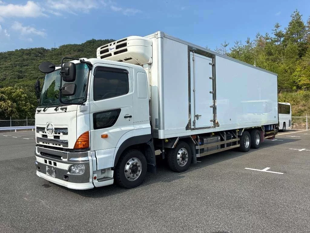 Hino Profia  с аукциона в Японии
