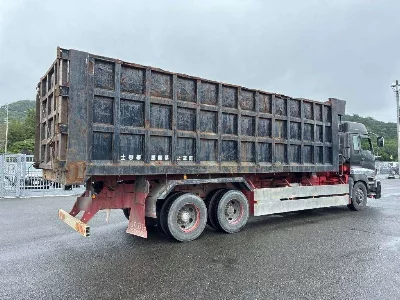 ISUZU GIGA