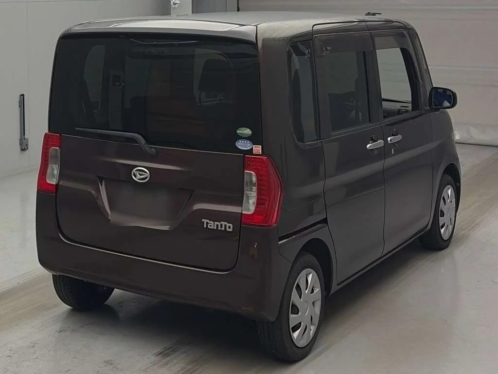 Daihatsu Tanto  с аукциона в Японии