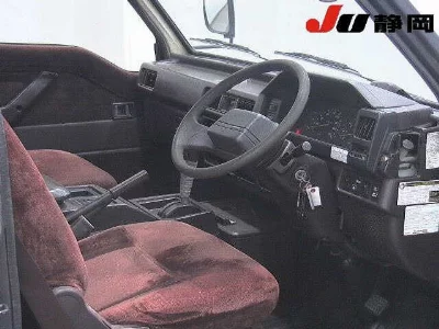 MITSUBISHI DELICA WAGON