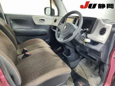 SUZUKI MRWAGON