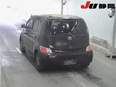TOYOTA BB