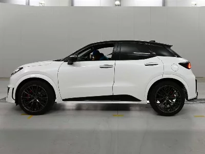 LEXUS LBX