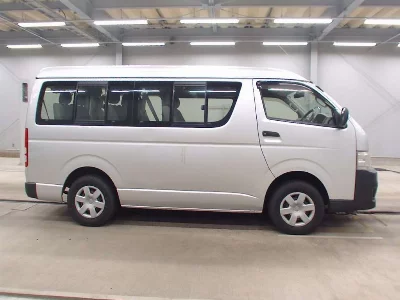 Toyota HIACE WAGON