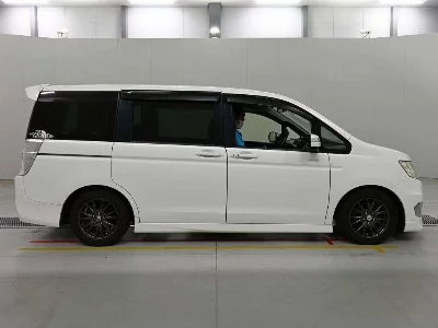 HONDA STEPWGN SPADA