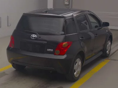 Toyota Ist