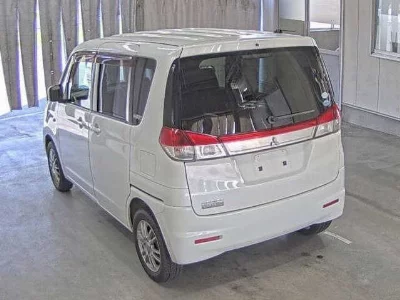 MITSUBISHI DELICA D:2