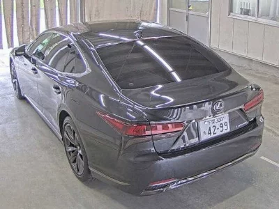 LEXUS LS