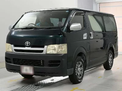 TOYOTA HIACE VAN