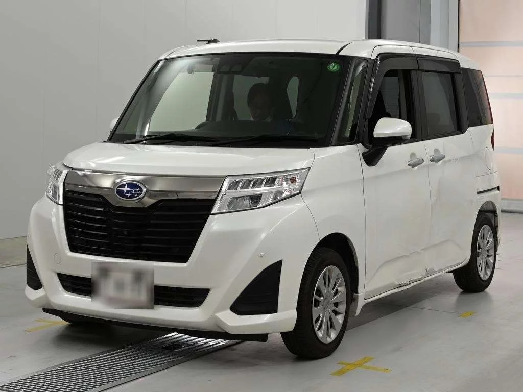 Subaru Justy  с аукциона в Японии