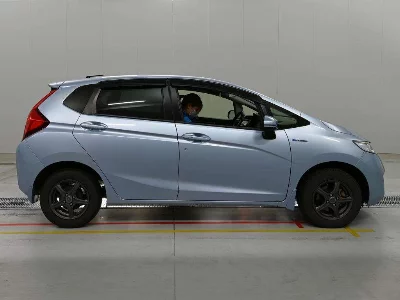 Honda FIT HYBRID