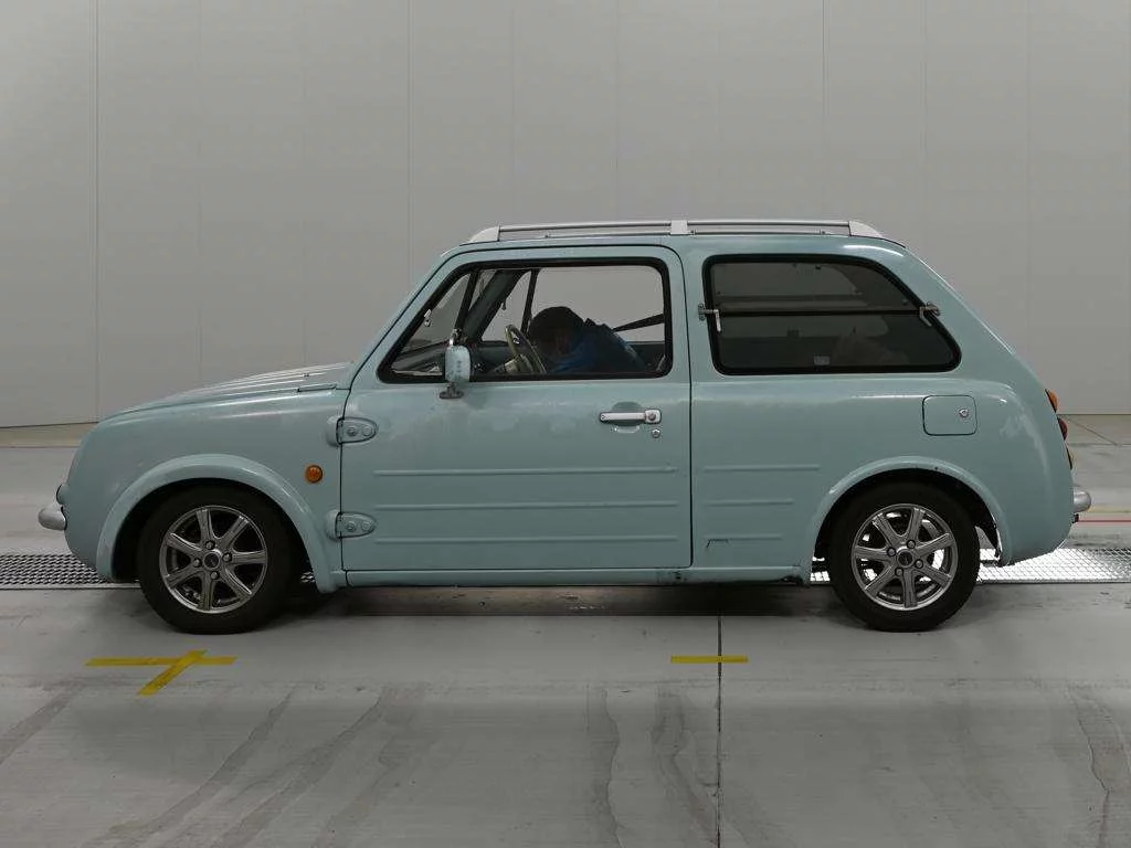Nissan Pao  с аукциона в Японии