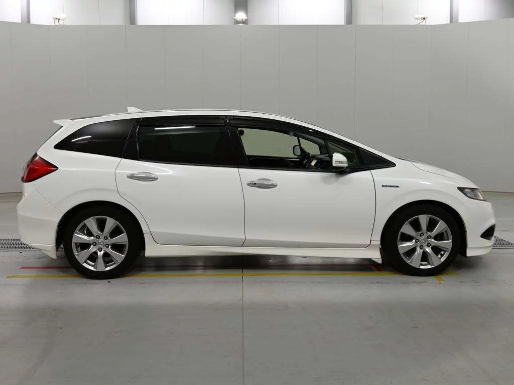 Honda Jade  с аукциона в Японии