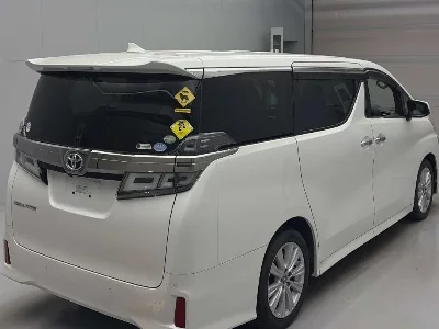 TOYOTA VELLFIRE