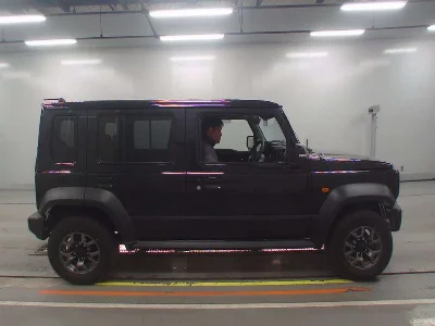 SUZUKI JIMNY NOMADE