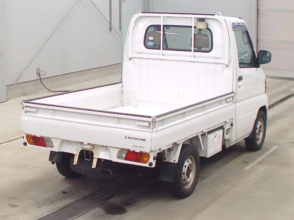 Mitsubishi Minicab Truck  с аукциона в Японии