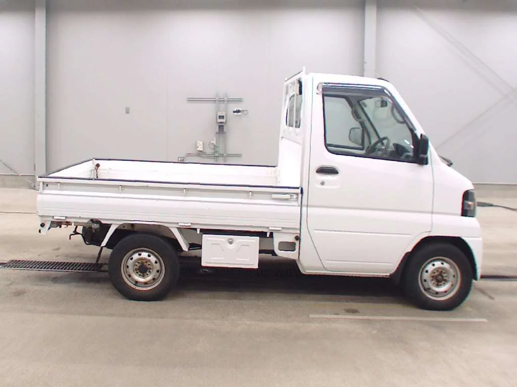 Mitsubishi Minicab Truck  с аукциона в Японии