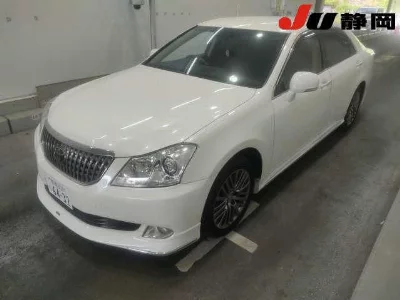 TOYOTA CROWN MAJESTA