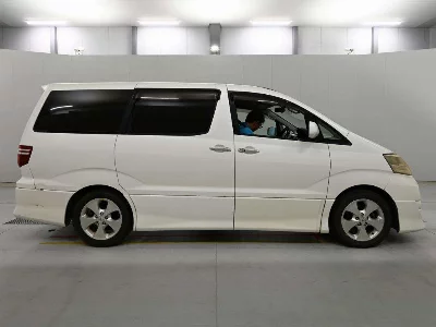 Toyota ALPHARD V