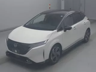 Nissan Aura  с аукциона в Японии