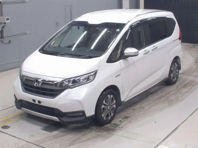 HONDA FREED + HYBRID