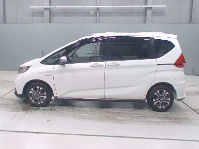 HONDA FREED + HYBRID